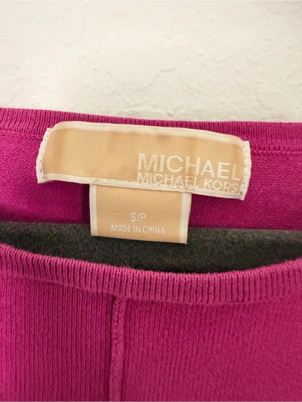 Michael Kors fuchsia top